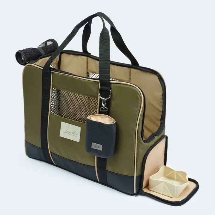 Praktische Flugtasche für Dackel und kleine Hunde in grün