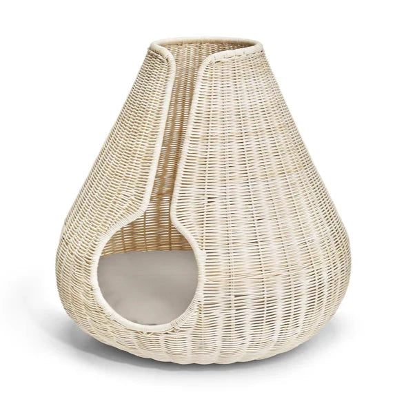 Das Perla Katzenbett in der Farbe Natur mit stilvollem 360 Grad Schutz. Besonders geeignet für anspruchsvolle und ängstliche Katzen