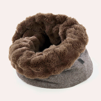 Kuschelsack für Hunde Loden  - ein kleines Versteck für große Kuschelfans