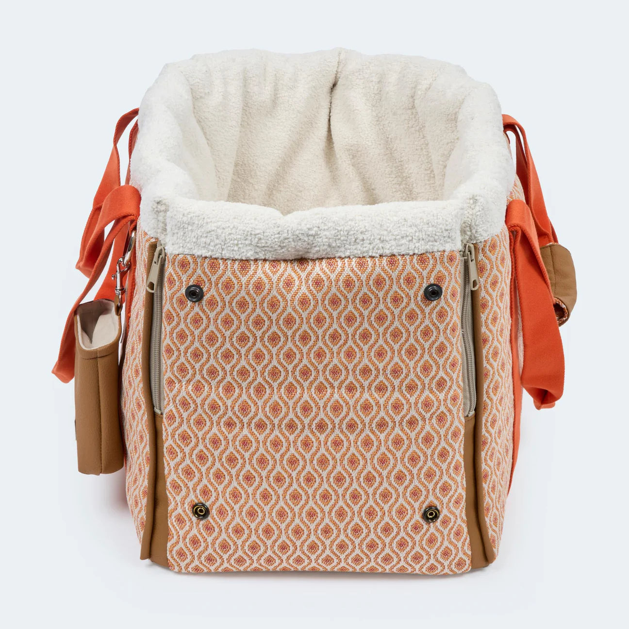 Leopold's Finest Hundetasche Santorini für Dackel und kleine Hunde in orange. Vorderansicht geschlossen