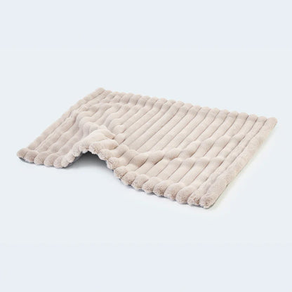 Gemütliche Hundedecke aus Webpelz von der Marke Leopolds. 