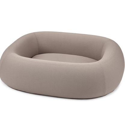 Stilvolles Premium-Hundebett Barca mit ergonomischen Innenkissen für erholsamen Schlaf.